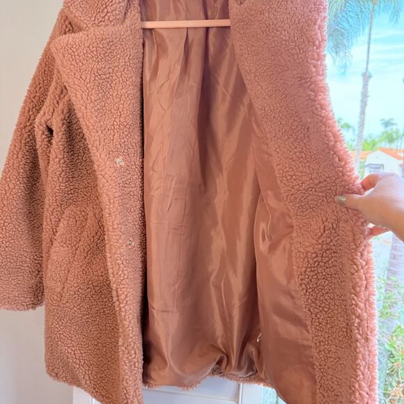 Sage the Label Sherpa Teddy Coat in Blush Pink size Medium - Picture 9 of 11